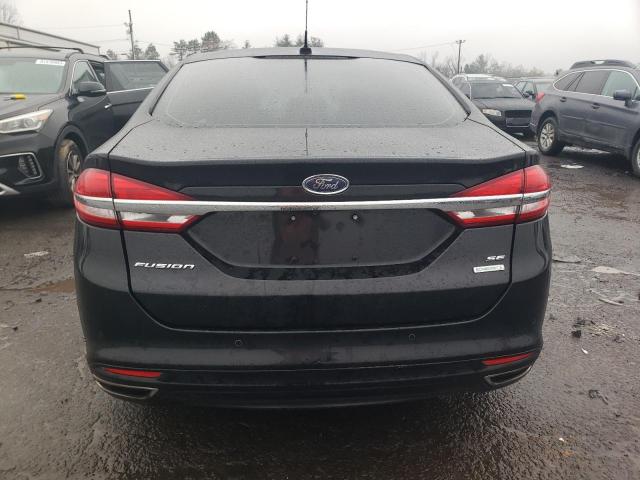 3FA6P0H90HR165752 - 2017 FORD FUSION SE BLACK photo 6