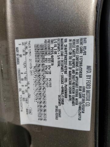 2FAFP73WX2X147788 - 2002 FORD CROWN VICT 棕色 照片 12