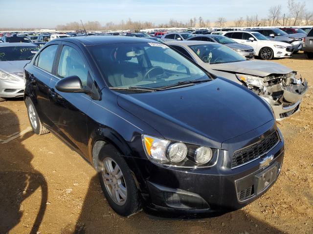 1G1JC5SHXE4206320 - 2014 CHEVROLET SONIC LT GRAY photo 4