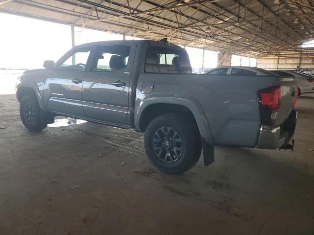 3TMAZ5CN4MM154275 - 2021 TOYOTA TACOMA DOUBLE CAB GRAY photo 2