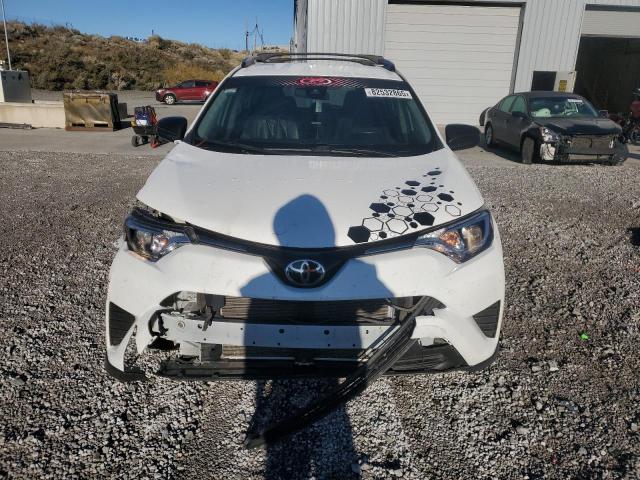 JTMBFREVXJJ719770 - 2018 TOYOTA RAV4 LE Սպիտակ լուսանկար 5