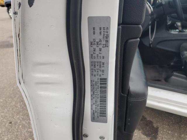 1C4RJFAG2JC500423 - 2018 JEEP GRAND CHER LAREDO WHITE photo 13