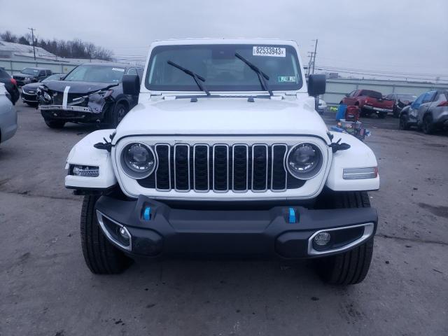 1C4RJXP66RW122170 - 2024 JEEP WRANGLER SAHARA 4XE WHITE photo 5