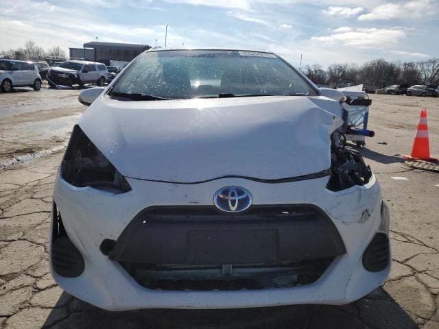 JTDKDTB33G1122541 - 2016 TOYOTA PRIUS C WHITE photo 5