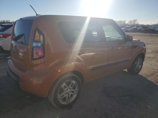 KNDJT2A2XB7198460 - 2011 KIA SOUL + ORANGE photo 3