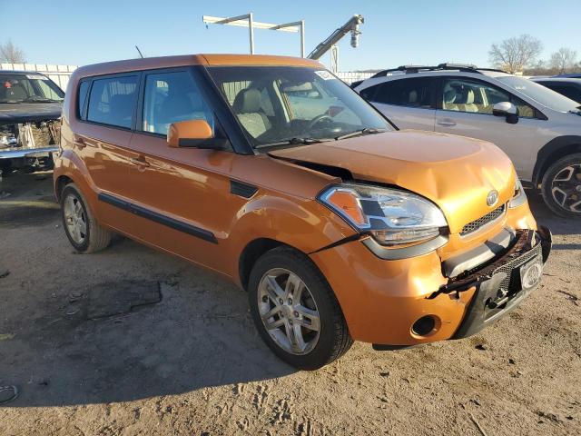 KNDJT2A2XB7198460 - 2011 KIA SOUL + ORANGE photo 4