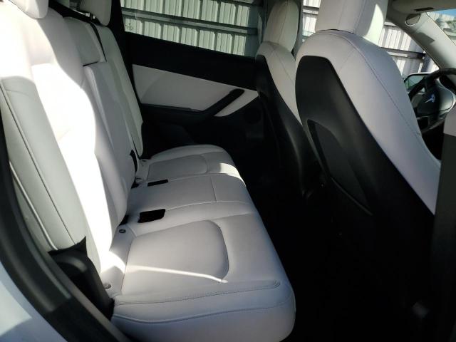 5YJYGDEDXMF103452 - 2021 TESLA MODEL Y WHITE photo 11