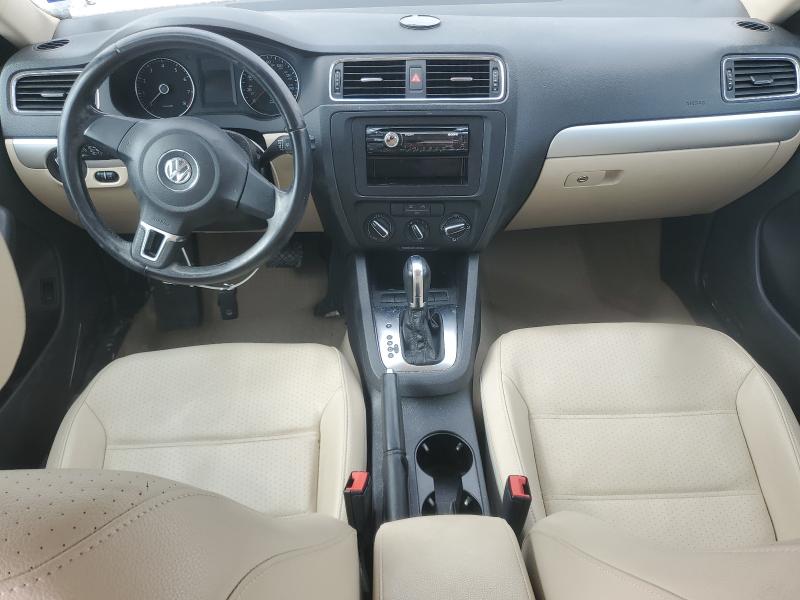 3VWDX7AJ4DM428408 - 2013 VOLKSWAGEN JETTA SE BLUE photo 8