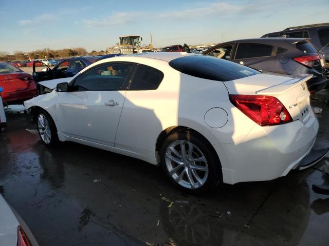 1N4BL2EP5CC136702 - 2012 NISSAN ALTIMA SR WHITE photo 2