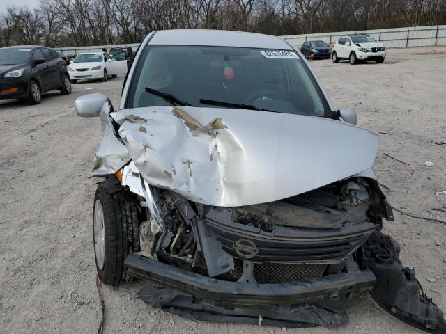 3N1BC1CP1BL374866 - 2011 NISSAN VERSA S SILVER photo 5