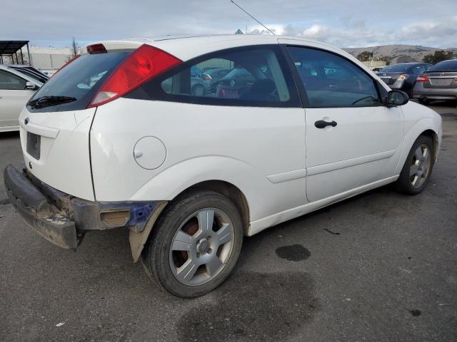 3FAFP31N85R155961 - 2005 FORD FOCUS ZX3 WHITE photo 3