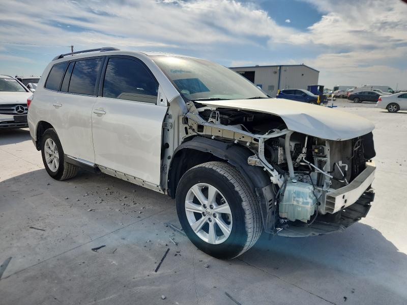 5TDZK3EH7DS094463 - 2013 TOYOTA HIGHLANDER BASE Белый фото 4