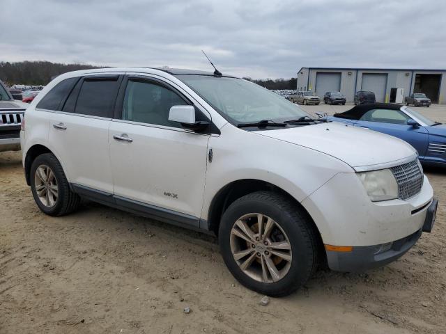 2LMDJ6JC2ABJ02264 - 2010 LINCOLN MKX WHITE photo 4