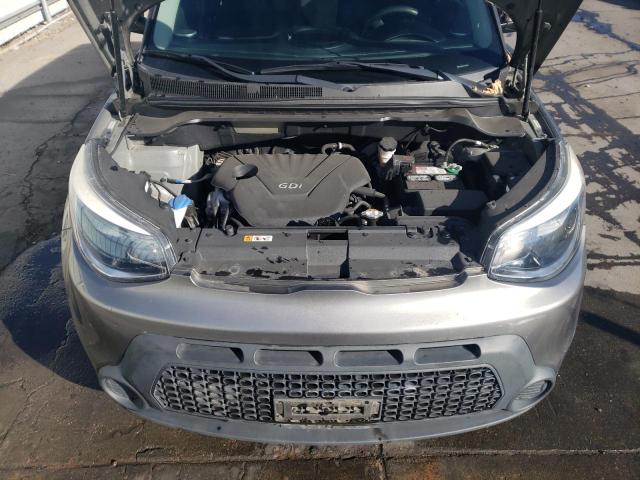 KNDJN2A22F7137944 - 2015 KIA SOUL SILVER photo 11