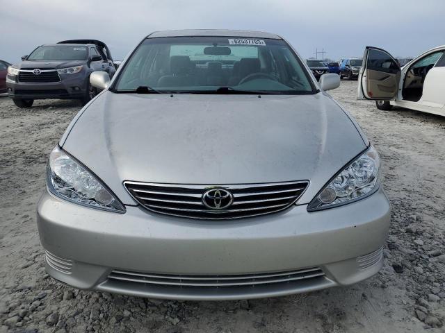 4T1BE32K76U135970 - 2006 TOYOTA CAMRY LE SILVER photo 5