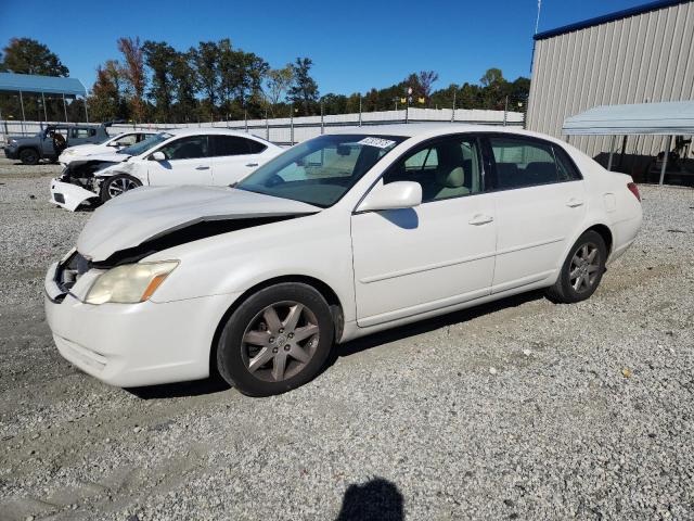 2006 TOYOTA AVALON XL, 