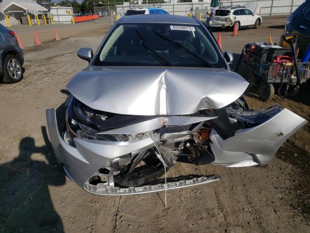 JTDEPRAE5LJ103963 - 2020 TOYOTA COROLLA LE SILVER photo 5