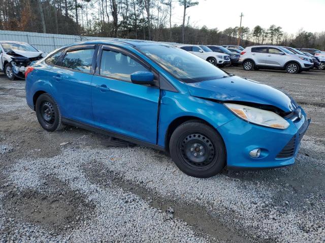 1FAHP3F20CL248637 - 2012 FORD FOCUS SE BLUE photo 4