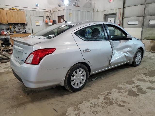 3N1CN7AP2FL919516 - 2015 NISSAN VERSA S SILVER photo 3