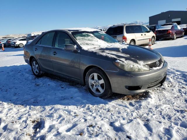 4T1BE32KX5U633661 - 2005 TOYOTA CAMRY LE GRAY photo 4