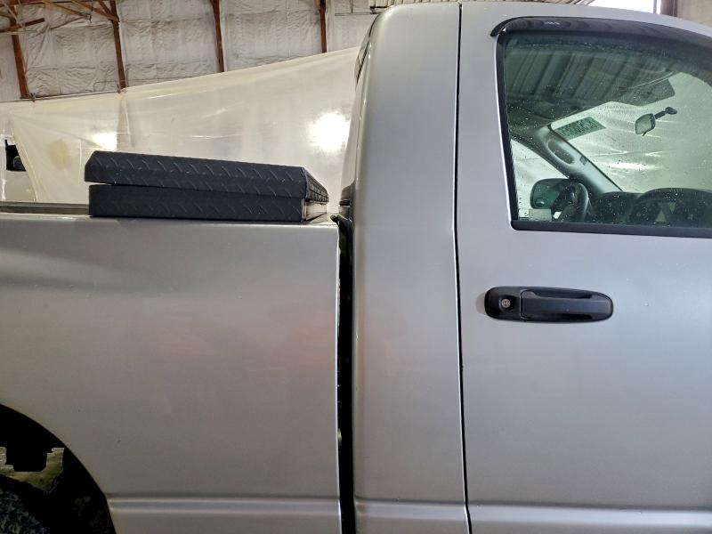 1D7HA16K28J209928 - 2008 DODGE RAM 1500 ST 银色 照片 10