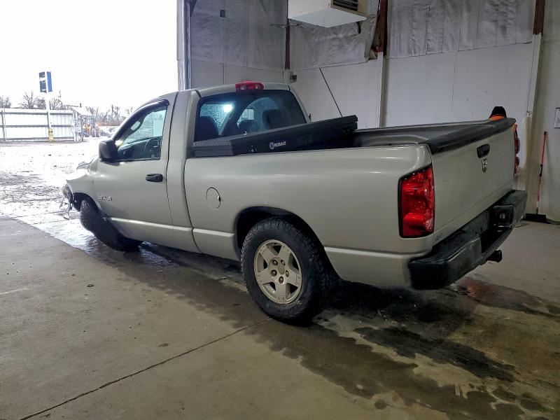 1D7HA16K28J209928 - 2008 DODGE RAM 1500 ST 银色 照片 2