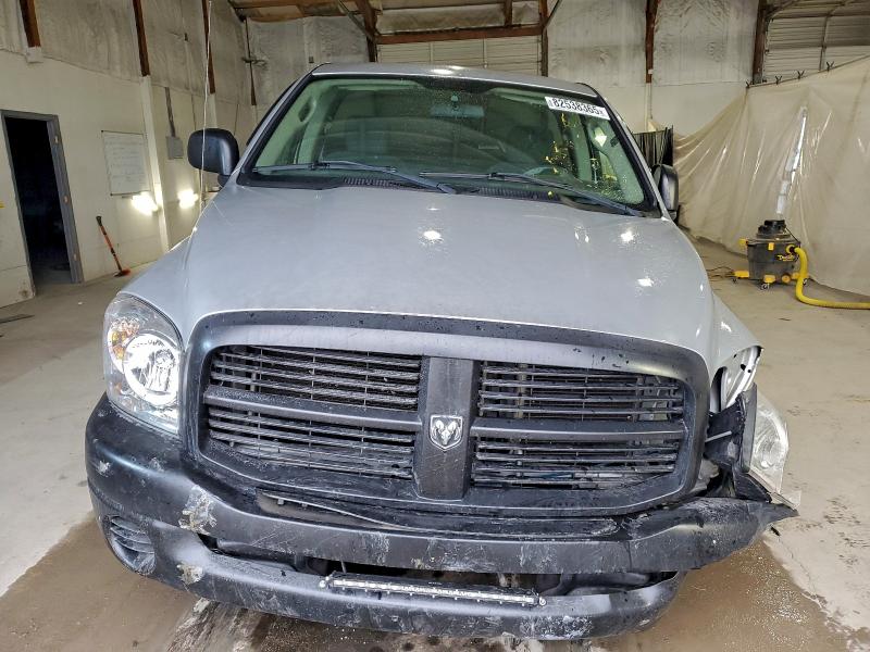 1D7HA16K28J209928 - 2008 DODGE RAM 1500 ST 银色 照片 5