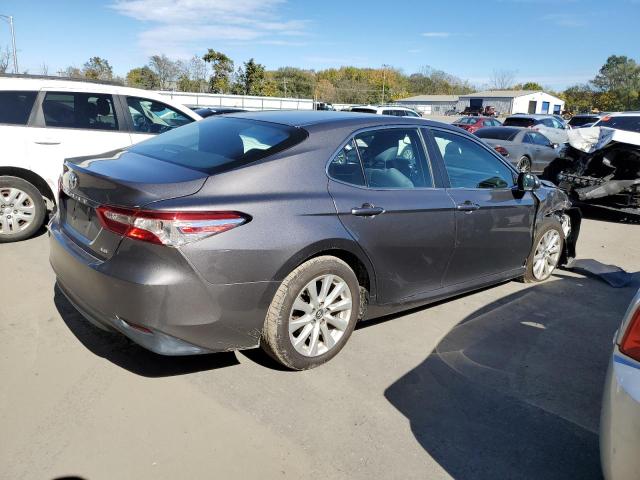 4T1B11HK3JU143810 - 2018 TOYOTA CAMRY L GRAY photo 3
