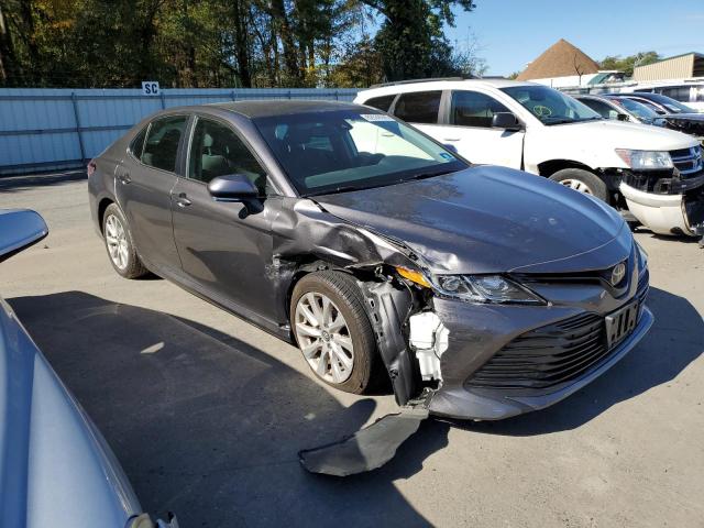 4T1B11HK3JU143810 - 2018 TOYOTA CAMRY L GRAY photo 4