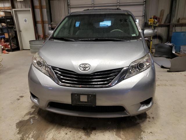 5TDKK3DC6DS362071 - 2013 TOYOTA SIENNA LE SILVER photo 5