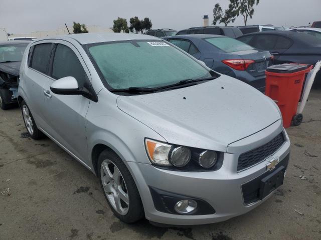 1G1JE6SB7F4103885 - 2015 CHEVROLET SONIC LTZ SILVER photo 4