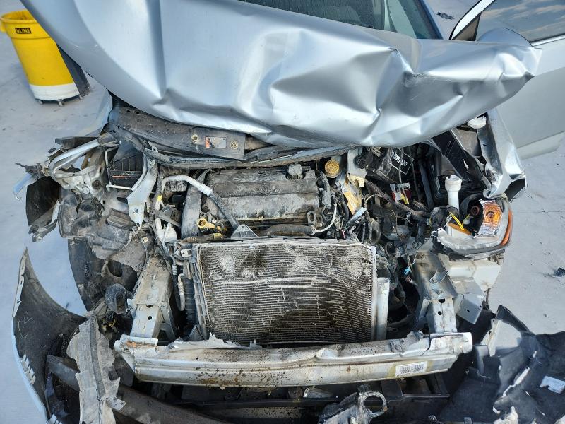 1G1JD5SH5H4132399 - 2017 CHEVROLET SONIC LT 银色 照片 11