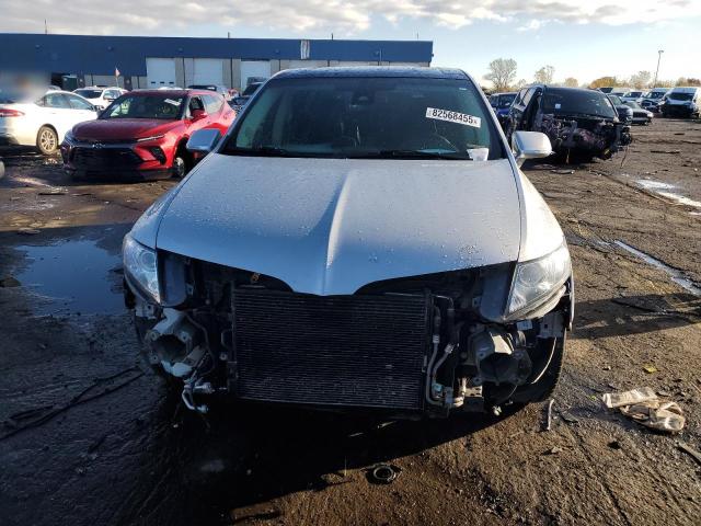 2LMHJ5AT2EBL58504 - 2014 LINCOLN MKT SILVER photo 5