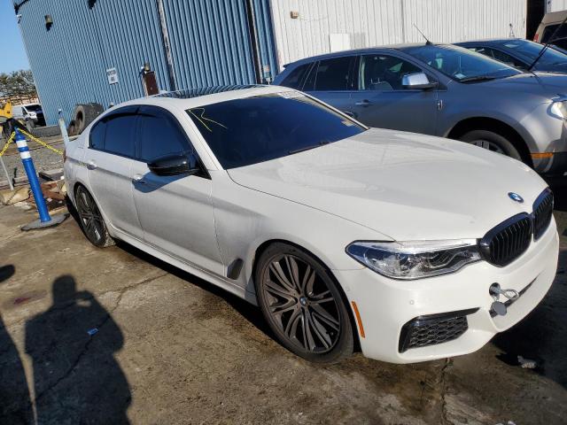 WBAJB9C5XJG464185 - 2018 BMW M550XI WHITE photo 4