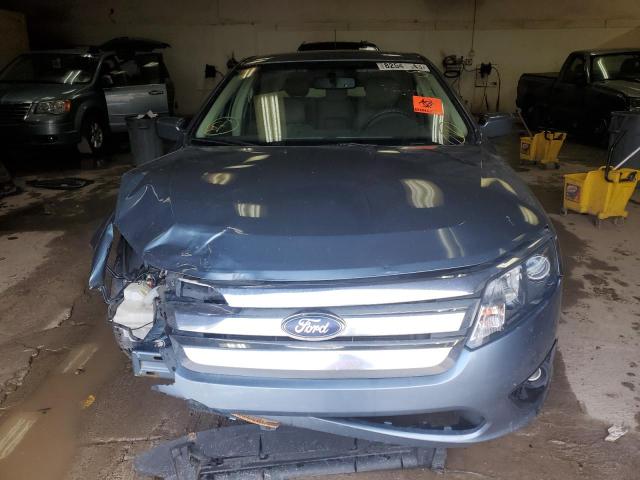 3FAHP0HA2CR124048 - 2012 FORD FUSION SE BLUE photo 5