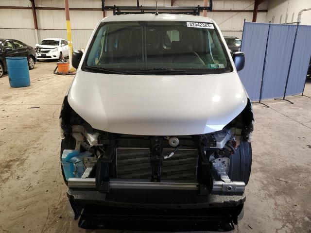 3N6CM0KN2KK705689 - 2019 NISSAN NV200 2.5S SILVER photo 5