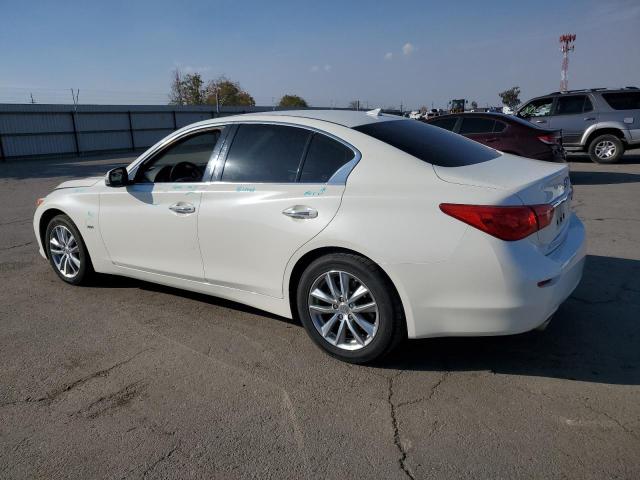 JN1CV7AP2GM200533 - 2016 INFINITI Q50 BASE Weiß Foto 2