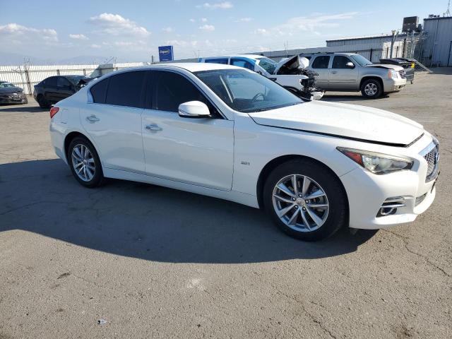 JN1CV7AP2GM200533 - 2016 INFINITI Q50 BASE Weiß Foto 4