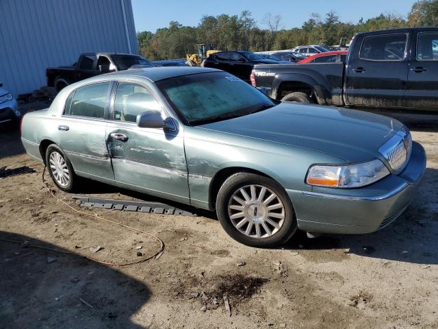 1LNHM81W34Y632843 - 2004 LINCOLN TOWN CAR EXECUTIVE GREEN photo 4
