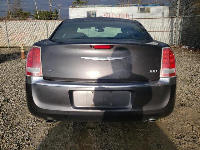 2C3CCARG4EH383586 - 2014 CHRYSLER 300 GRAY photo 6