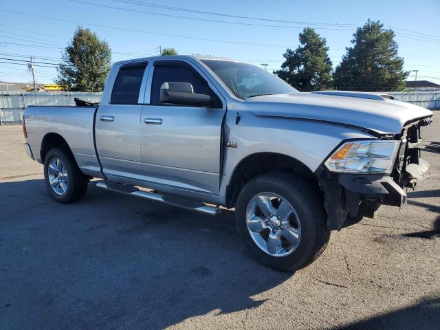 1C6RR7GT1GS286873 - 2016 RAM 1500 SLT SILVER photo 4