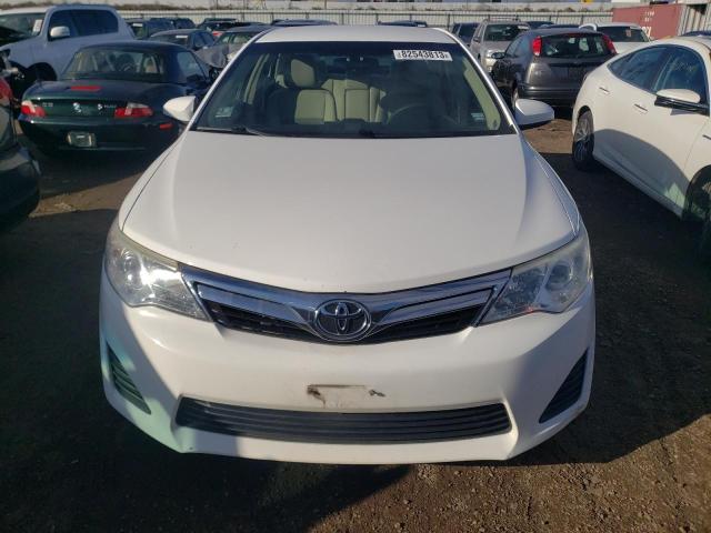 4T4BF1FK9ER380138 - 2014 TOYOTA CAMRY L WHITE photo 5