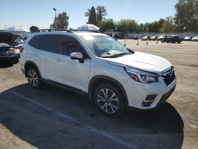 JF2SKAUC6LH471560 - 2020 SUBARU FORESTER LIMITED WHITE photo 4