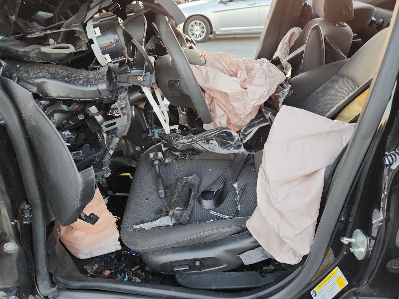 1G1BE5SM2K7110459 - 2019 CHEVROLET CRUZE LT შავი ფოტო 7