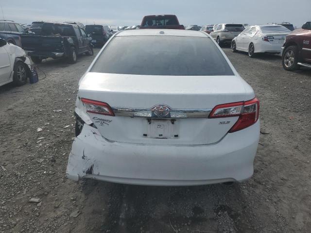 4T1BF1FKXDU686001 - 2013 TOYOTA CAMRY L WHITE photo 6