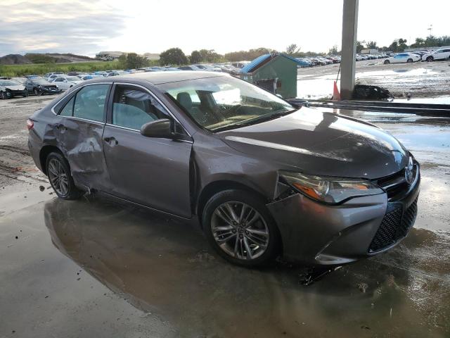 4T1BF1FK6GU152482 - 2016 TOYOTA CAMRY LE GRAY photo 4