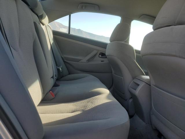 4T1BF3EK3AU077891 - 2010 TOYOTA CAMRY BASE 银色 照片 10