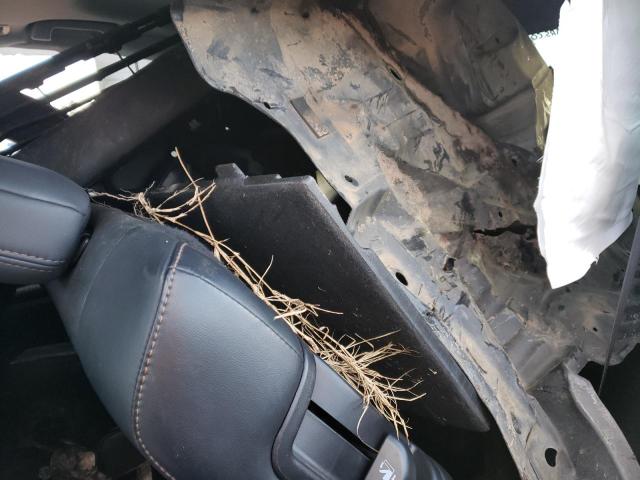 5TDKKRFH4FS080316 - 2015 TOYOTA HIGHLANDER XLE SILVER photo 10