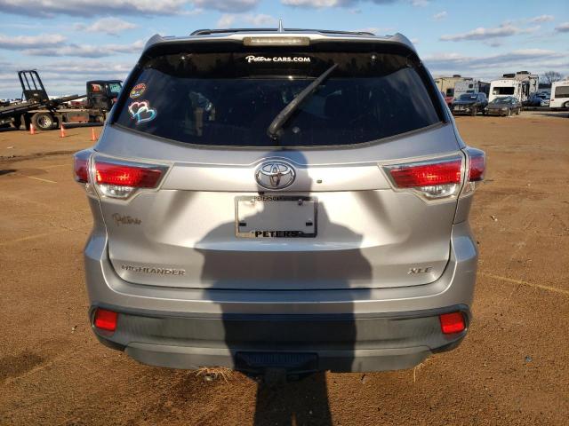 5TDKKRFH4FS080316 - 2015 TOYOTA HIGHLANDER XLE SILVER photo 6