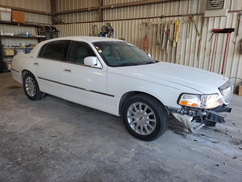 1LNHM81V37Y610207 - 2007 LINCOLN TOWN CAR SIGNATURE 白色 照片 4